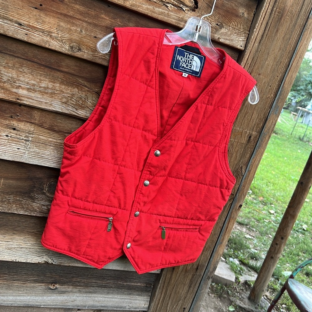 VINTAGE The North Face Red Quilted Pufferi Vest